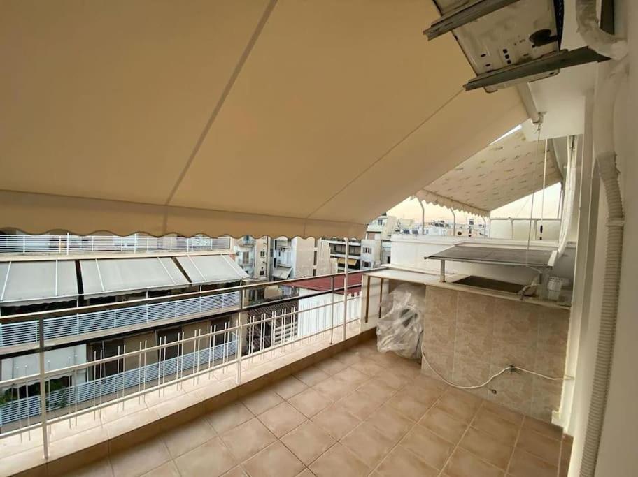 Pent House With Terrace Pireu Exterior foto